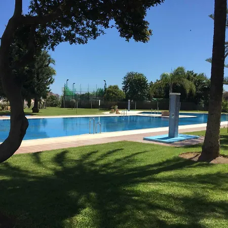 Apartament Apartamento Cerca De La Playa Y Campo De Golf Con Piscina
